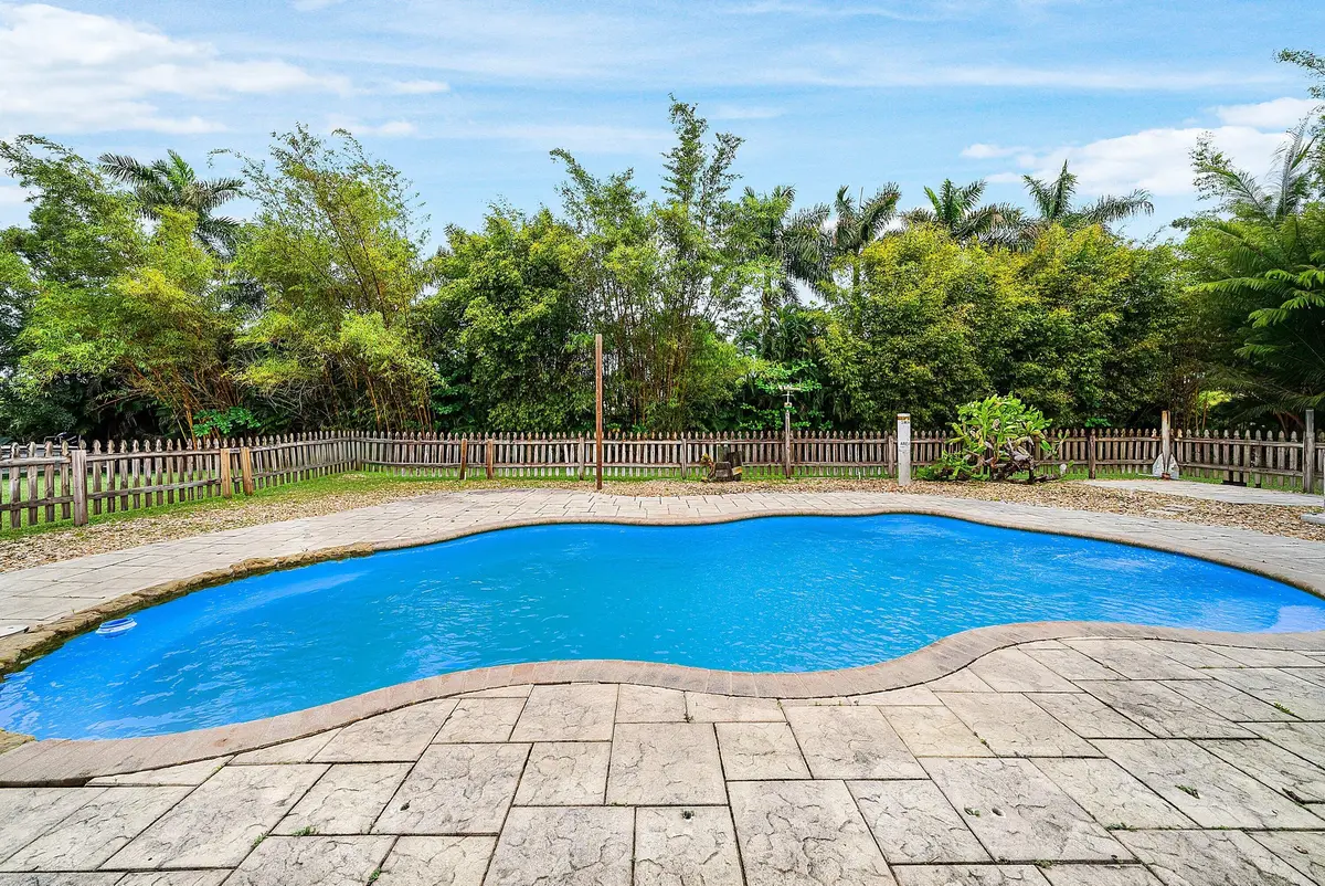031-1232589thPlaceNorth-WestPalmBeach-FL at 12325 89th Place, West Palm Beach