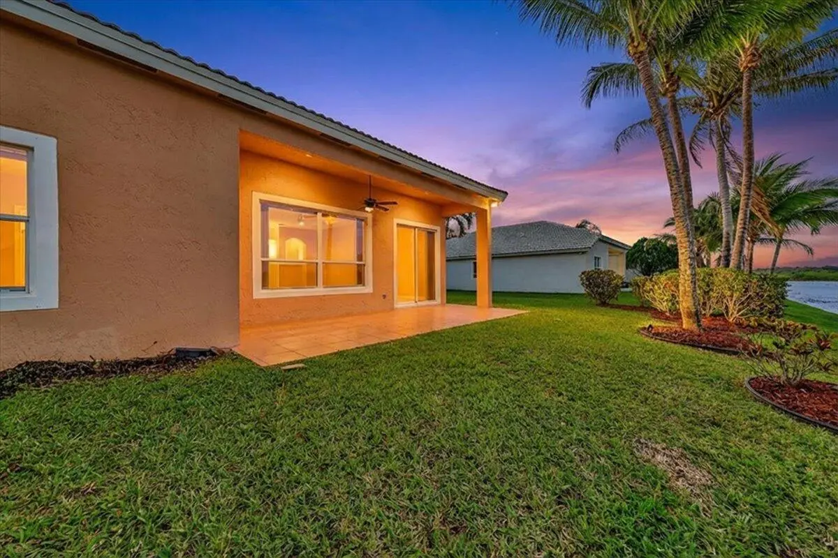 02-1- 5H2A1655 at 1808 NW 145th Terrace, Pembroke Pines