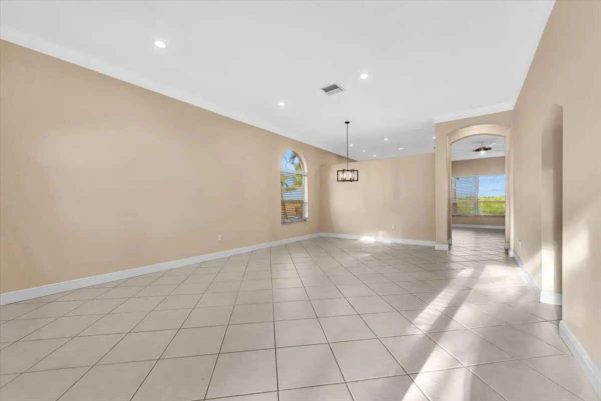 09-5H2A1425 at 1808 NW 145th Terrace, Pembroke Pines