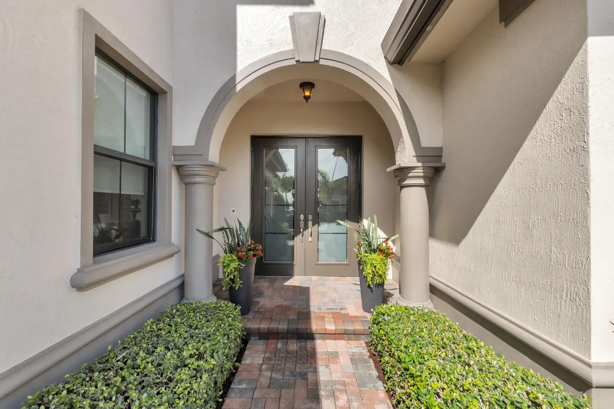 #4 Entrance at 8685 Watercrest Circle, Parkland
