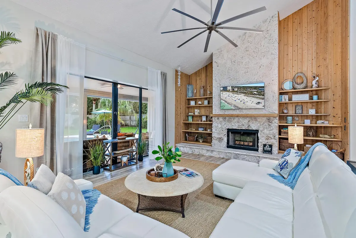 Living Room at 8422 SE Quail Ridge Way, Hobe Sound