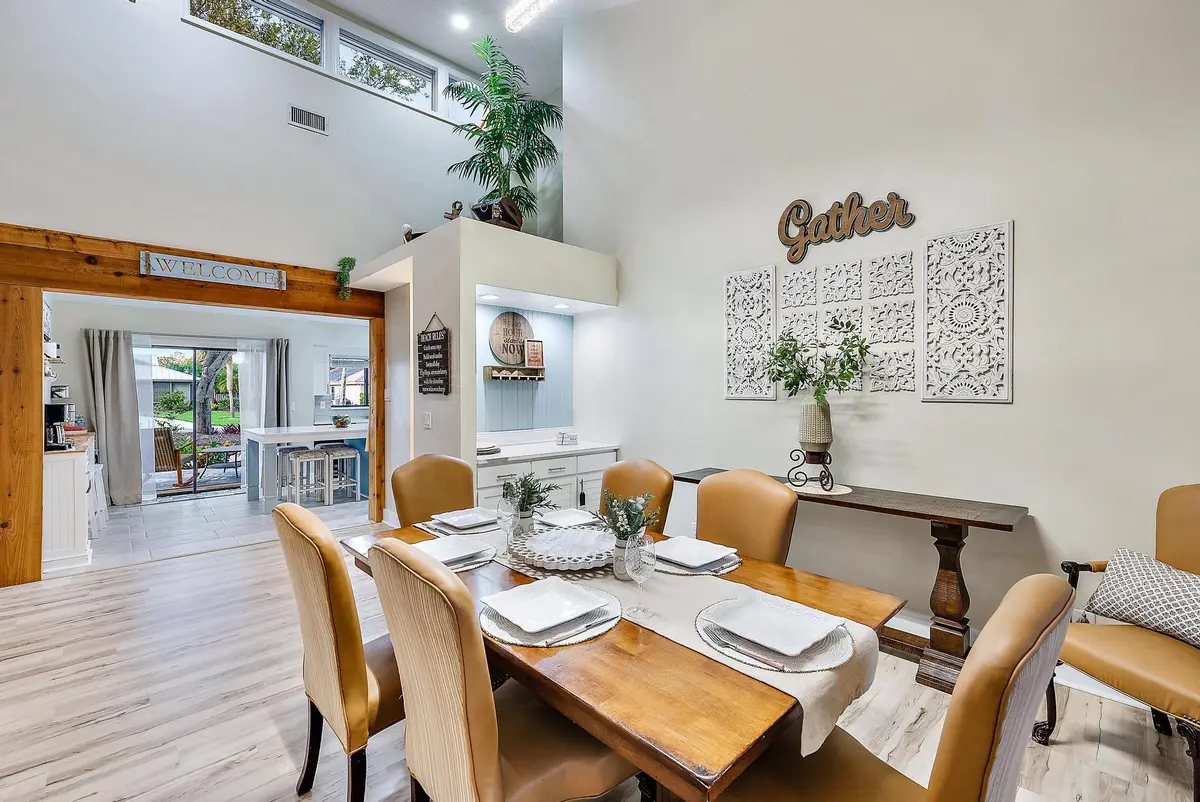 Dining Room at 8422 SE Quail Ridge Way, Hobe Sound