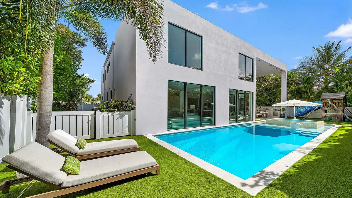 254 NE 4th St (2) at 254 NE 4th Street, Boca Raton
