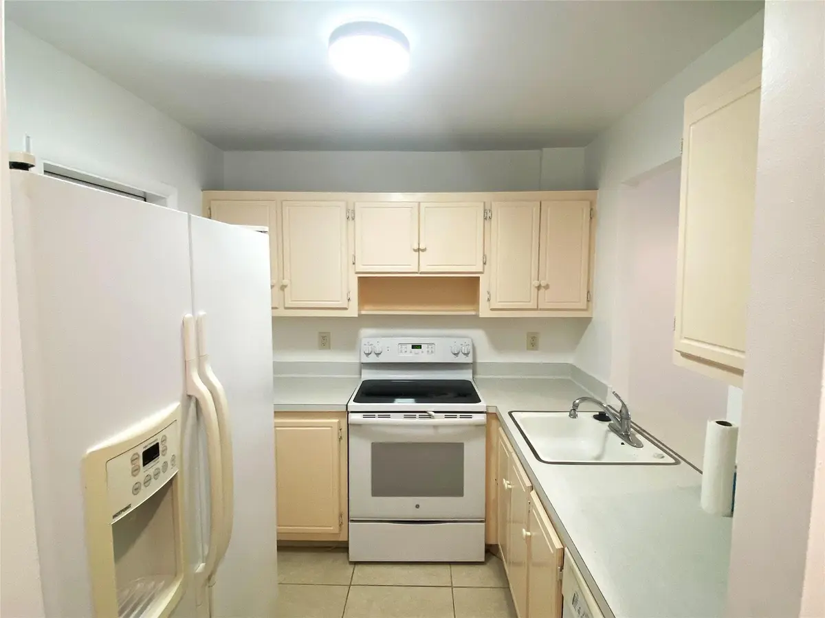 Photo 3 at 500 SE 2nd Avenue 22, Deerfield Beach