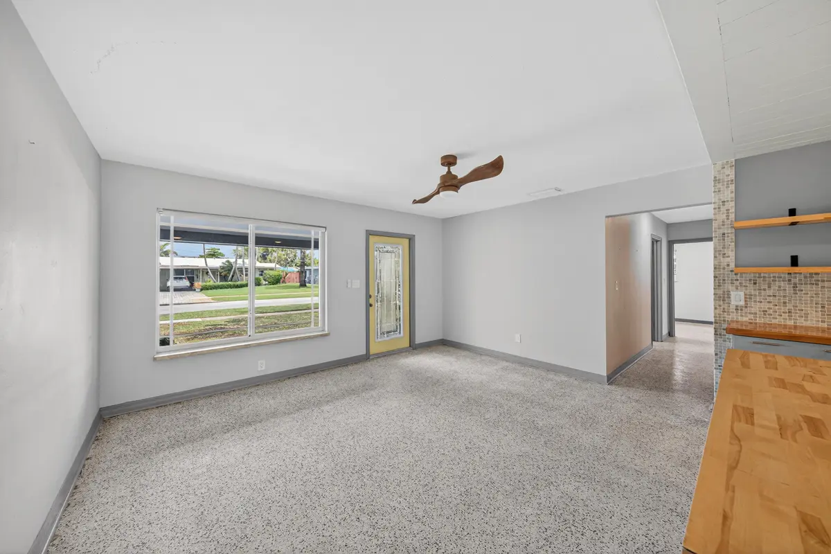 Aline818-11 at 818 NW 28th Court, Wilton Manors