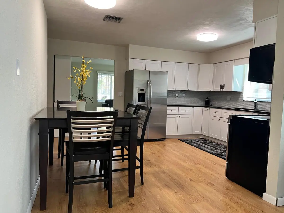 Dining A at 502 W Branch Street, Lantana