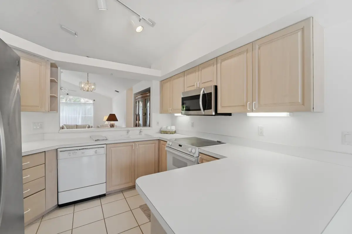 040726-167 at 3120 Contego Lane, Riviera Beach