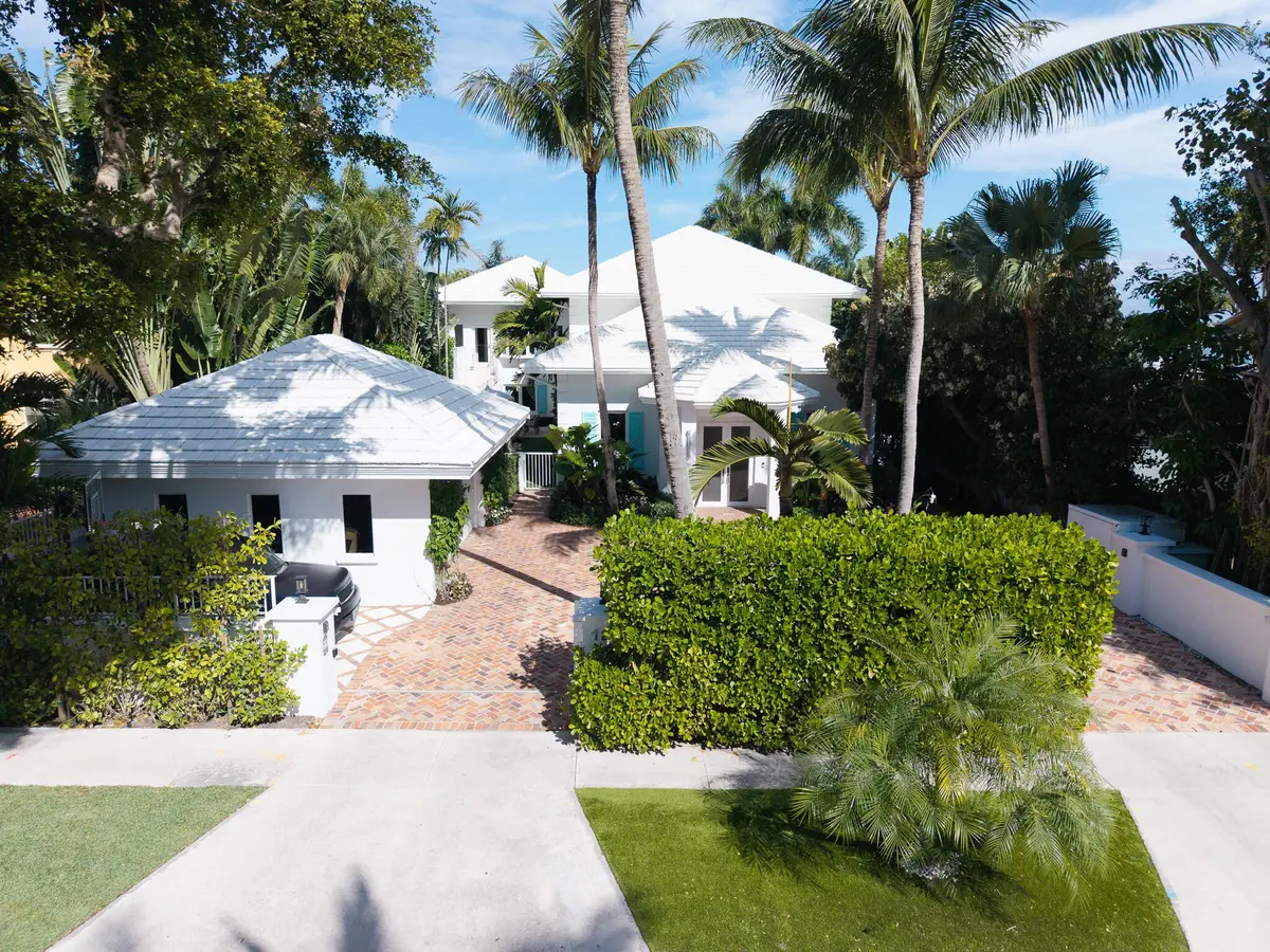 121 Seville Rd at 121 Seville Road, West Palm Beach