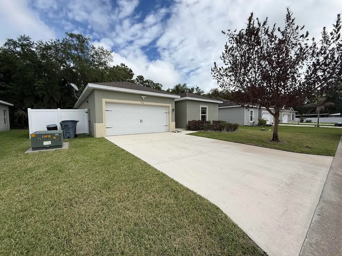 IMG_3308 at 5234 Oakland Lake Circle, Fort Pierce