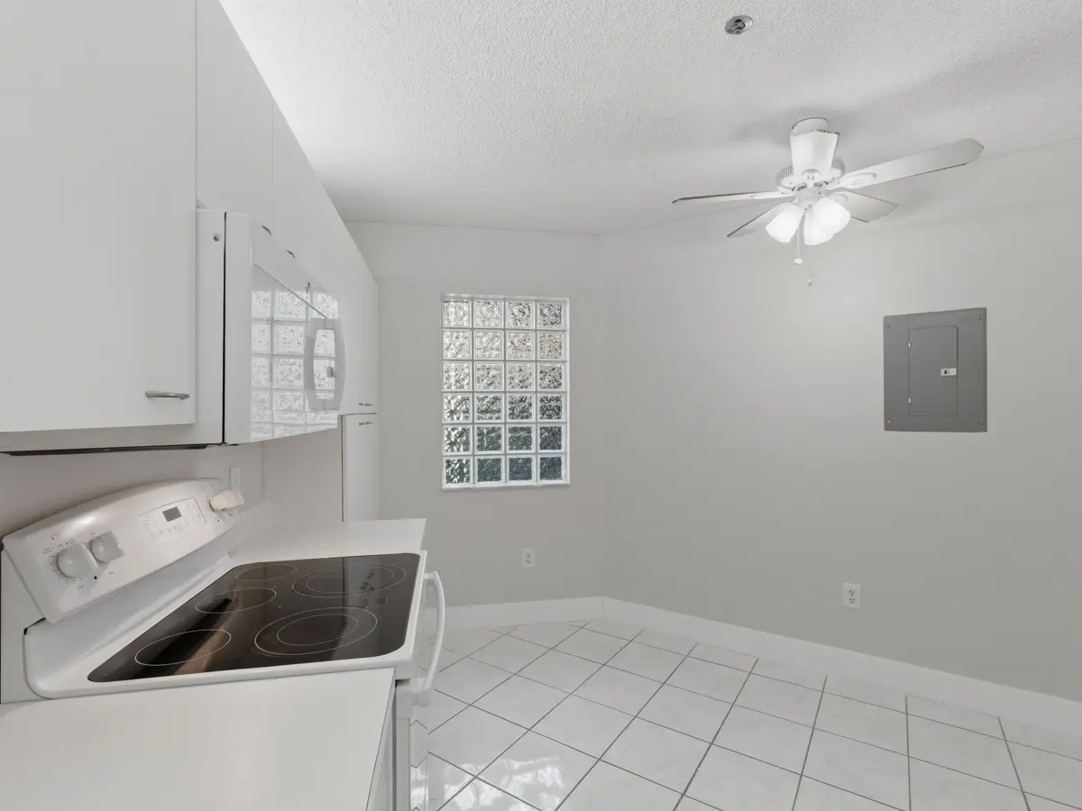 Breakfast Area at 5265 Brisata Circle P, Boynton Beach