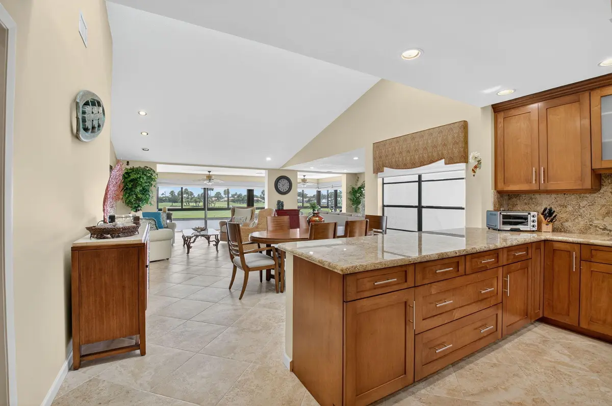 7-web-or-mls-DSC_0196 at 21 Eastgate Drive D, Boynton Beach