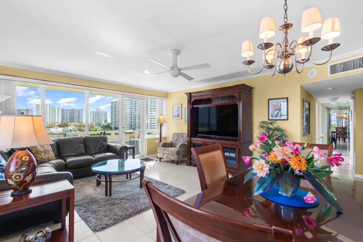 DSC07436 at 3200 NE 36th Street 609, Fort Lauderdale
