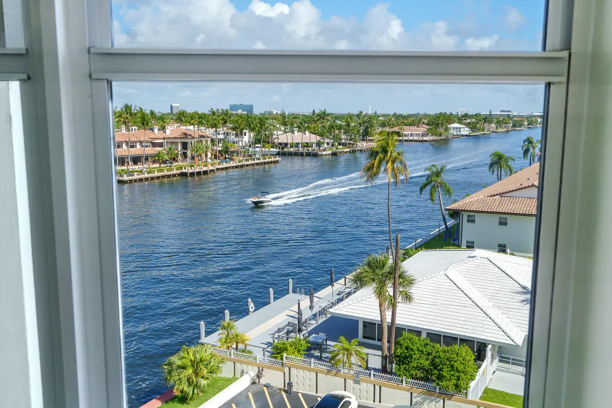 DSC07500 at 3200 NE 36th Street 609, Fort Lauderdale