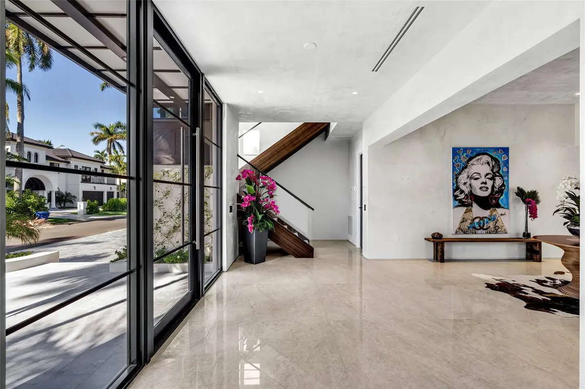 Photo 3 at 520 San Marco Drive, Fort Lauderdale