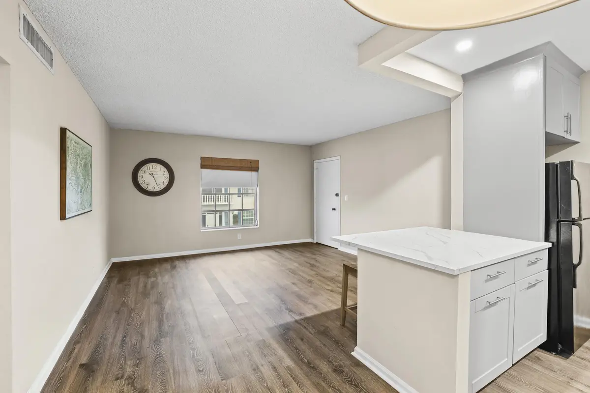 6__62_4985 at 2211 NE 67th Street 1131, Fort Lauderdale