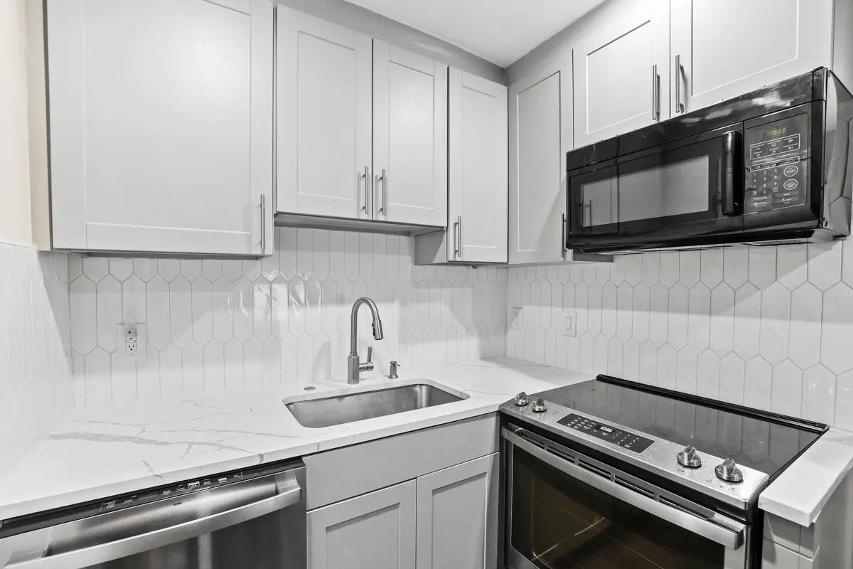 8__62_5005 at 2211 NE 67th Street 1131, Fort Lauderdale