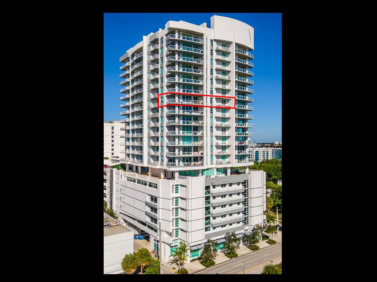 outside at 315 NE 3rd Avenue 1506, Fort Lauderdale