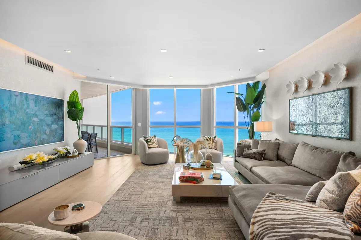 16-web-or-mls-A7R09600 copy at 101 S Fort Lauderdale Beach Boulevard 1404, Fort Lauderdale