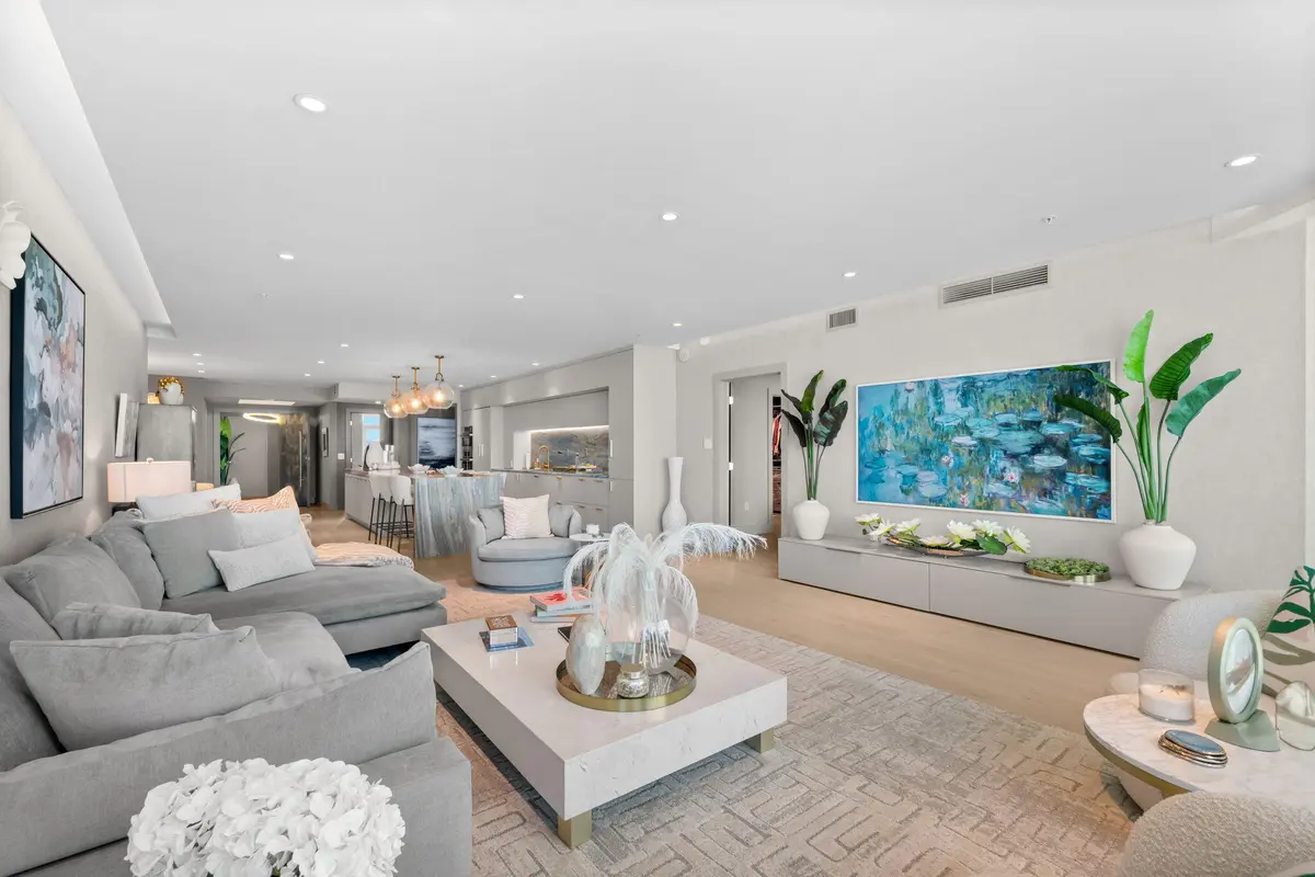 15-web-or-mls-A7R09753 copy at 101 S Fort Lauderdale Beach Boulevard 1404, Fort Lauderdale