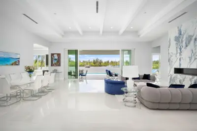 3937 Indian River Drive, Vero Beach – Single Family Residence for sale