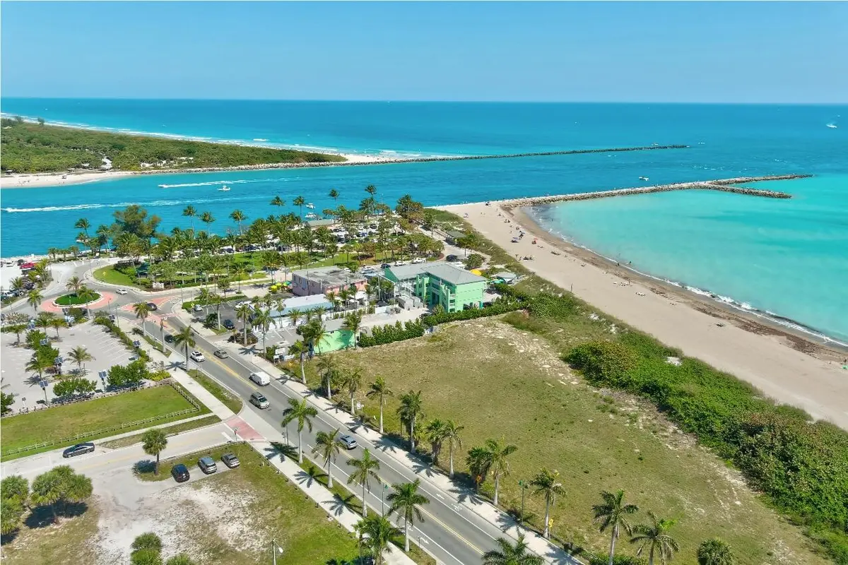 3 BLKS TO RESTAURANTS, PARKS at 355 S Ocean Drive 602, Hutchinson Island