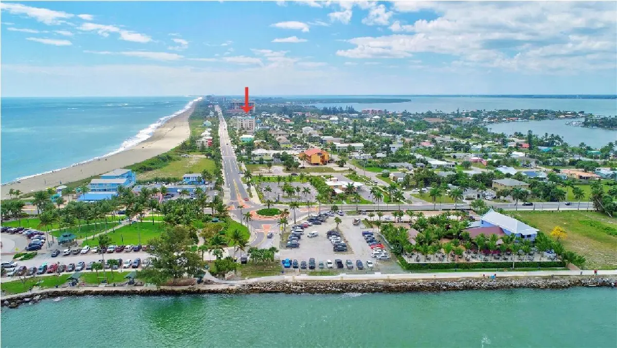 3 BLOCKS TO RESTAURANT & ENTERTAINMENT.. at 355 S Ocean Drive 602, Hutchinson Island