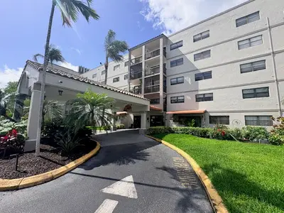 701 NW 19th Street 500, Fort Lauderdale – sold