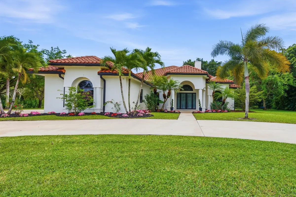 58-2058 at 8717 Estate Drive, West Palm Beach