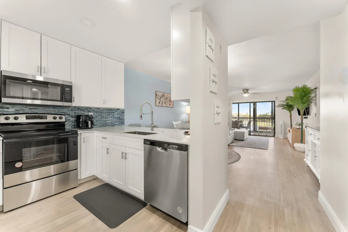 04-4 at 14500 Stirling Way 403, Delray Beach