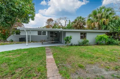 904 SE 16th Street, Stuart – sold