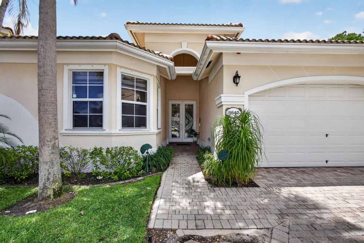 Front at 8642 Plum Cay, Royal Palm Beach