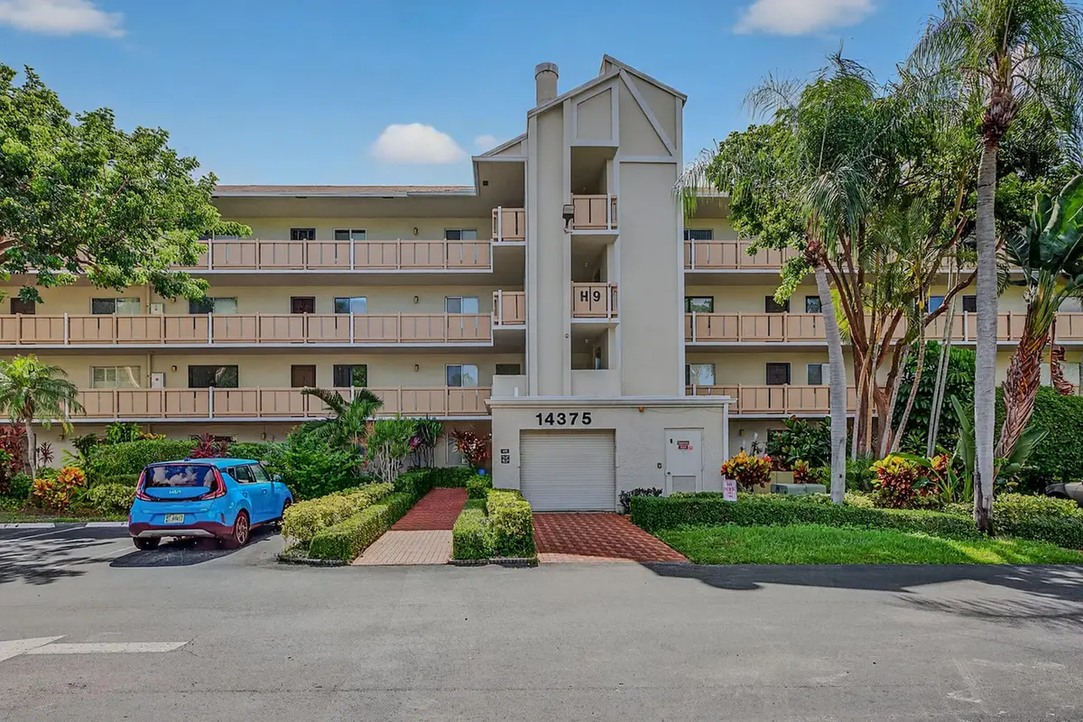IMG_8139-HDR at 14375 Strathmore Lane 404, Delray Beach