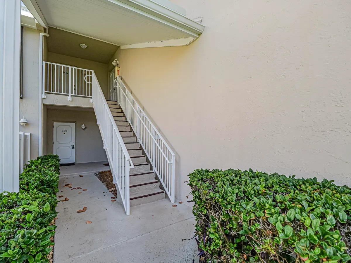 3206 S Lakeview Circle 1206, Hutchinson Island, FL – photo 7