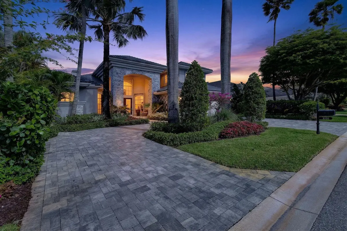 Twilight01 at 1020 Grand Isle Terrace, Palm Beach Gardens