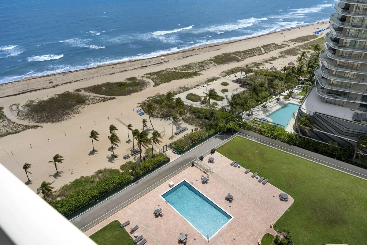 24-web-or-mls-DSC09361dsc09361 at 750 N Ocean Boulevard Apt 1904, Pompano Beach