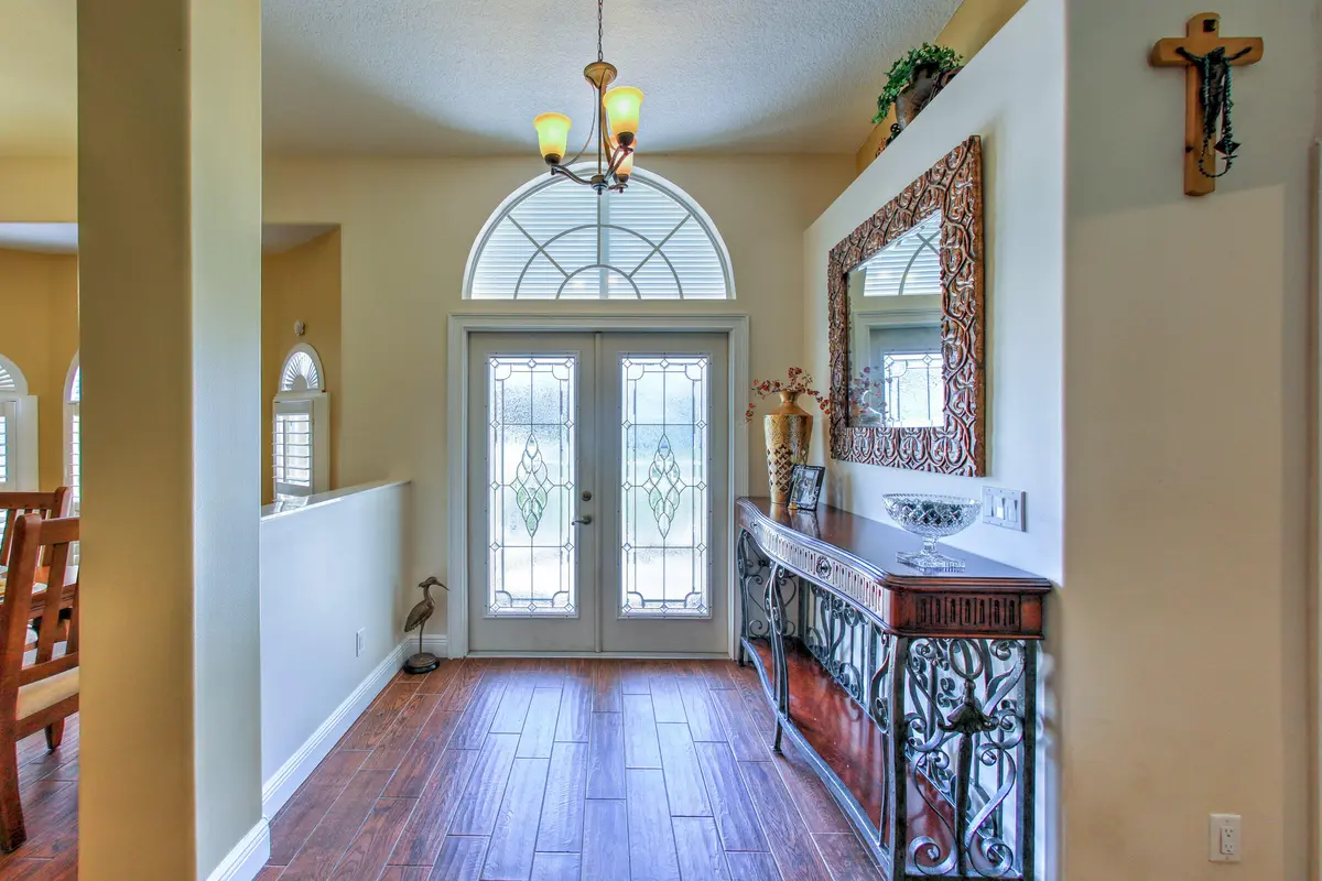 Foyer/Entry at 2025 SE Allamanda Drive, Port St. Lucie