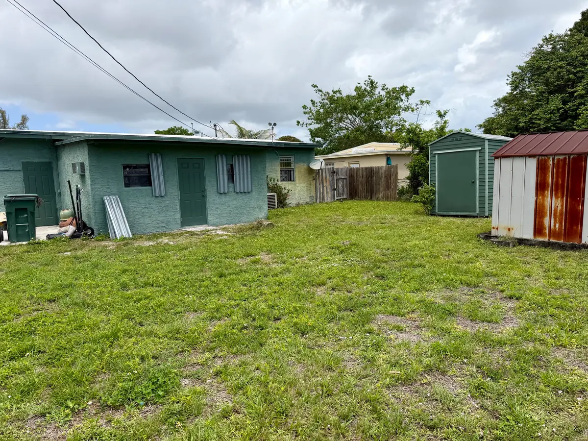 IMG_1646 at 1004 NW 12th Street, Fort Lauderdale