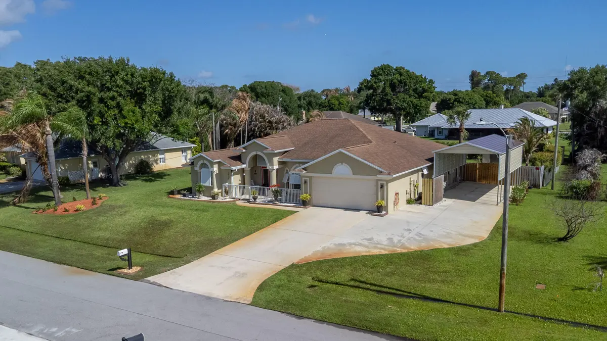Aerial photos (3) at 2025 SE Allamanda Drive, Port St. Lucie