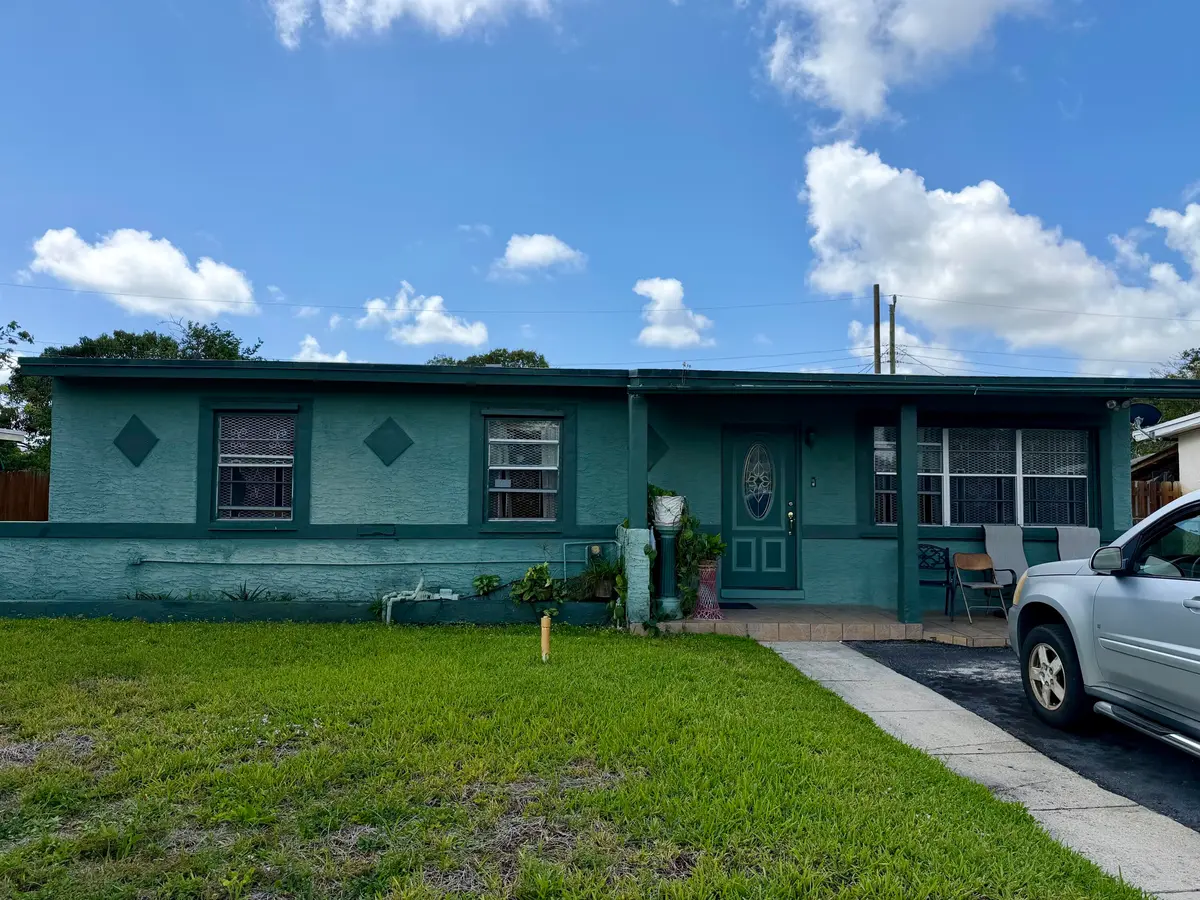 IMG_1618 at 1004 NW 12th Street, Fort Lauderdale