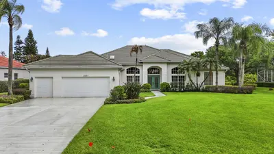 2225 SW Oakhill Way, Palm City – sold