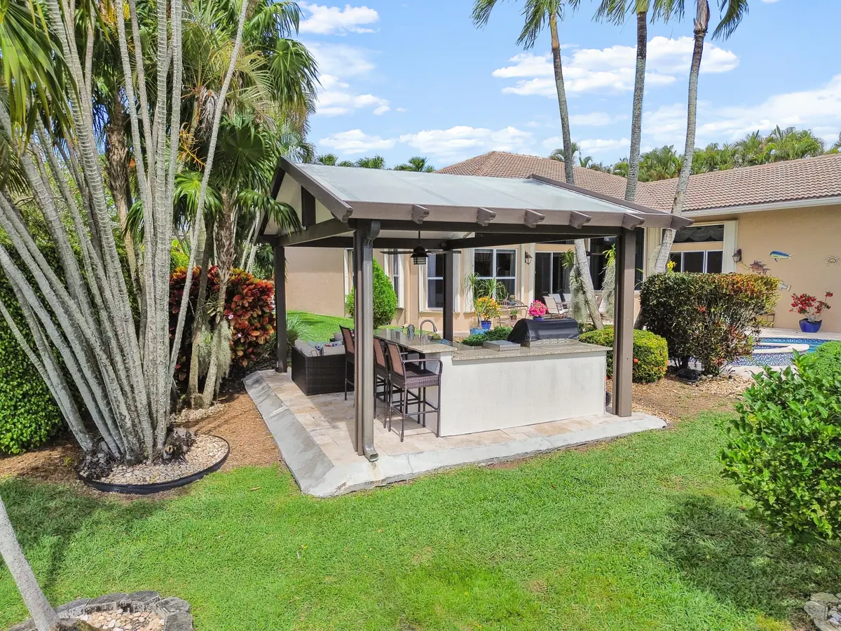OUTDOOR KITCHEN at 12028 NW 49th Drive, Coral Springs