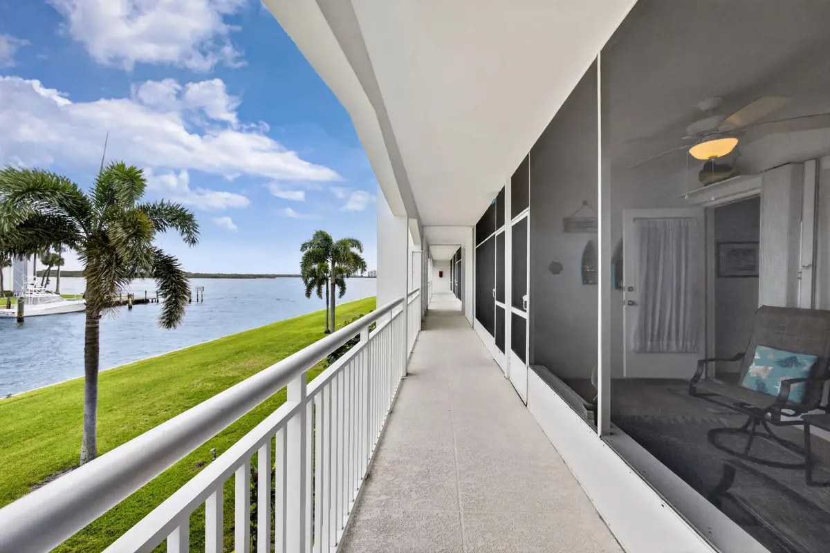 4-web-or-mls-5D1A1900 at 111 Shore Court #206, North Palm Beach