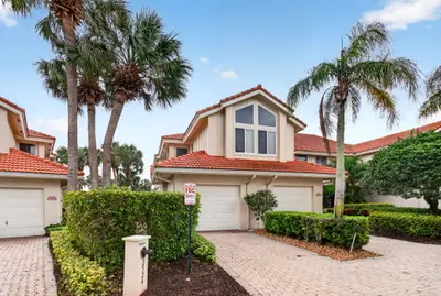 2530 Coco Plum Boulevard 1002, Boca Raton – sold