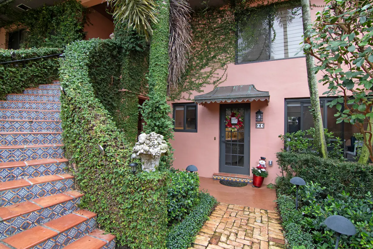 IMG_3232 at 226 Chilean Avenue 4, Palm Beach