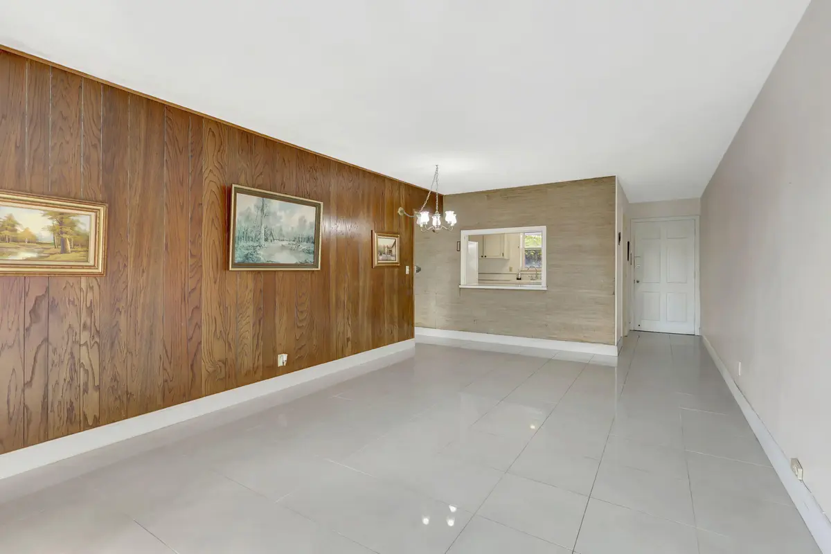 CORINTHIAN 7 at 148 Yacht Club Drive 5, North Palm Beach
