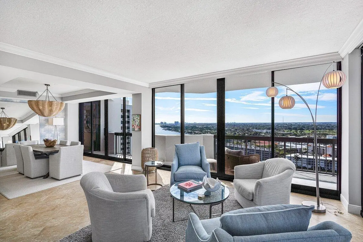 Living/ Dining at 108 Lakeshore Drive 38-ph, North Palm Beach