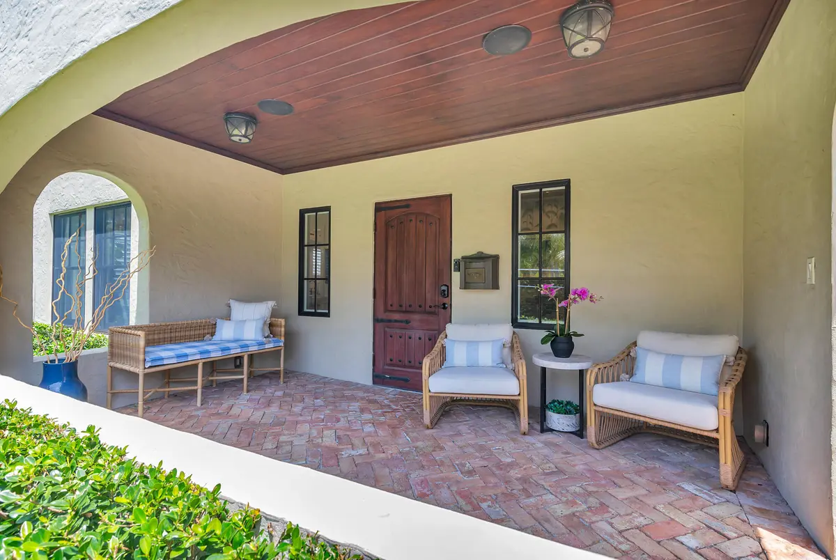 low-9 at 347 Plymouth Road, West Palm Beach