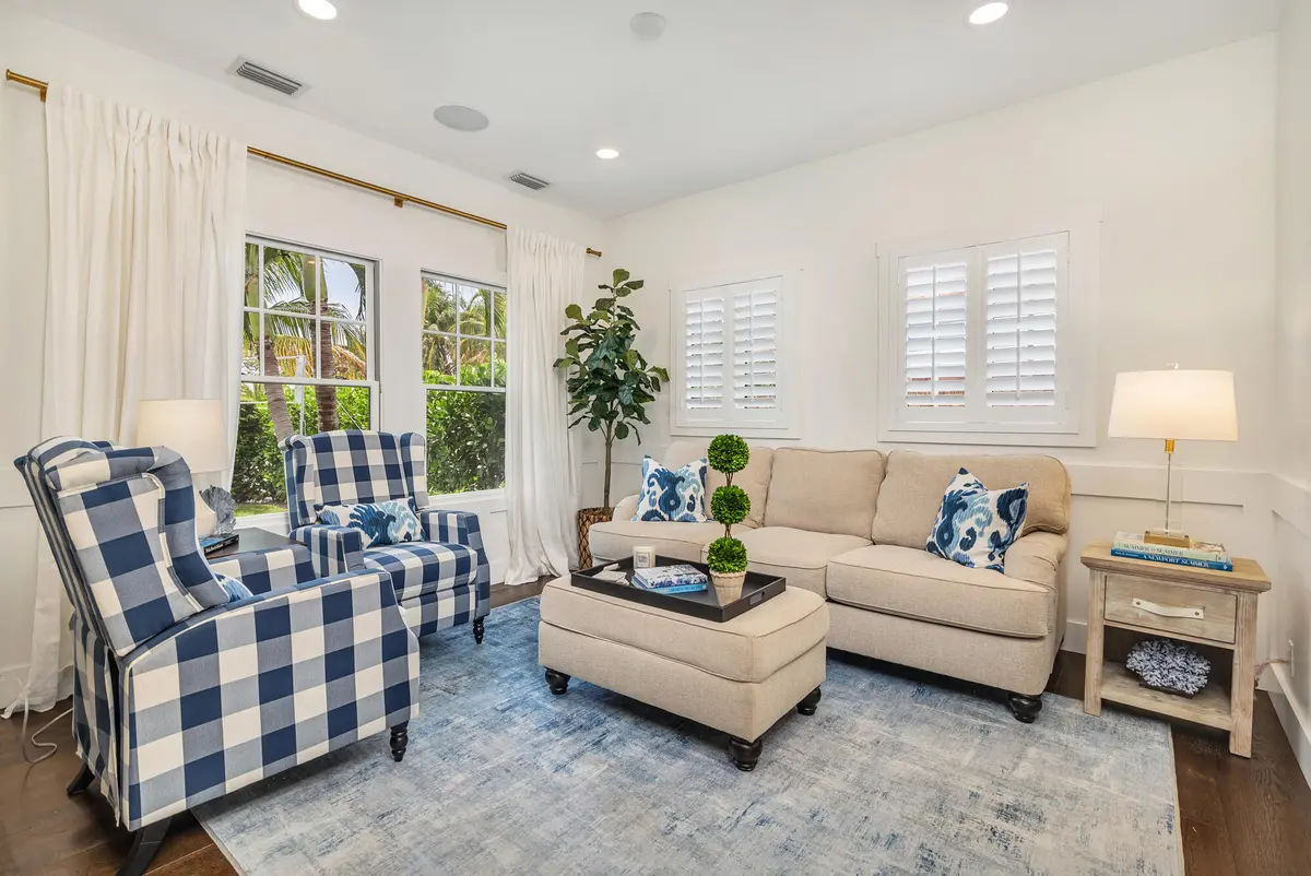 low-15 at 347 Plymouth Road, West Palm Beach