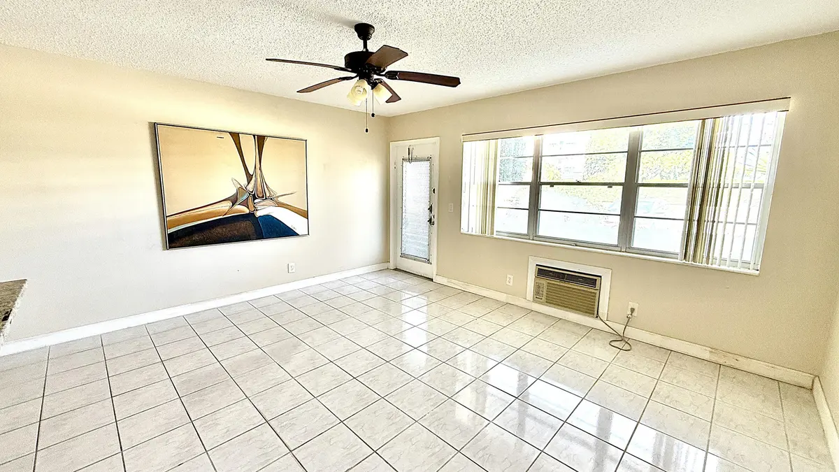 Living Room at 79 Lyndhurst D, Deerfield Beach