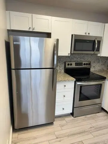 20240910154131483323000000-o at 127 Flanders C, Delray Beach